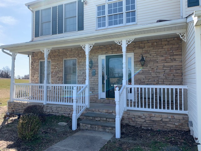 finished exterior porch railing